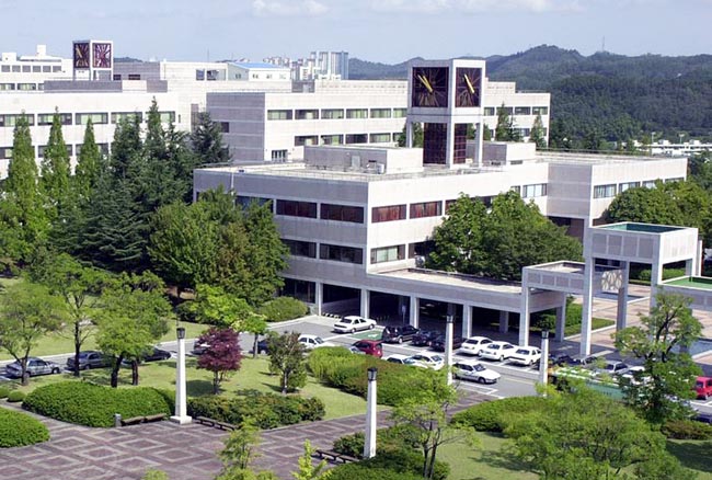Đại học Khoa học và Công nghệ Pohang (POSTECH) hàn quốc