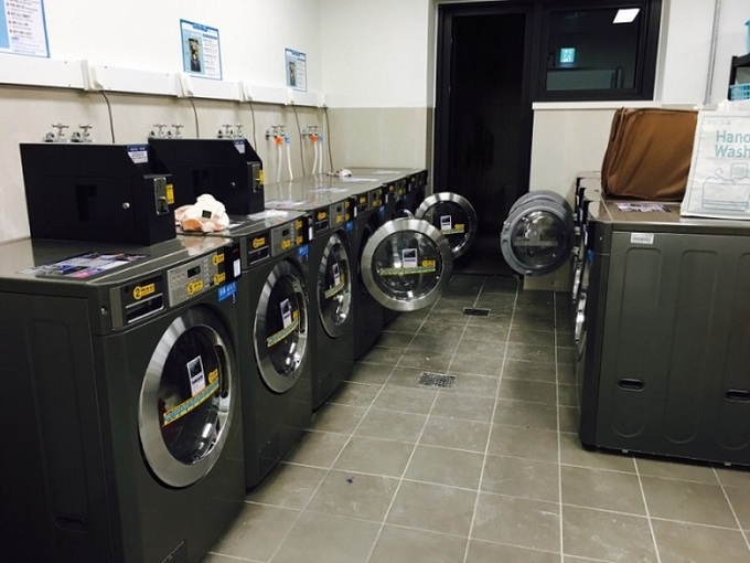 Việc giặt giũ cũng rất thuận tiện nhờ dàn máy giặt hiện đại.