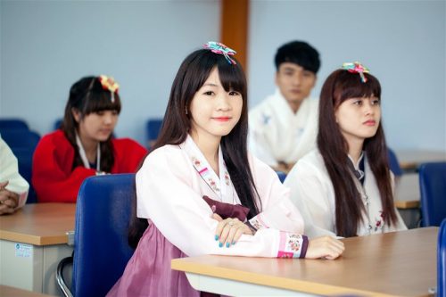 Du học sinh Lựa chọn ngành văn học ngôn ngữ Hàn Quốc