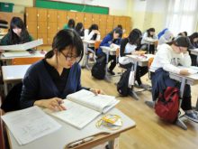 Chính sách thu hút du học sinh ở lại Hàn Quốc làm việc là gì?