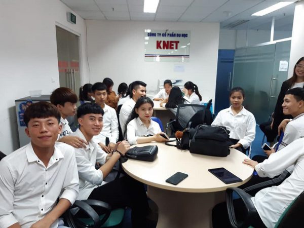 Học sinh Knet trong ngày phỏng vấn
