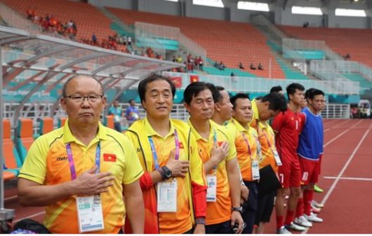 Huấn luyện viên người Hàn và ban trợ lý đều rất thành công khi đến Việt Namcủa mình