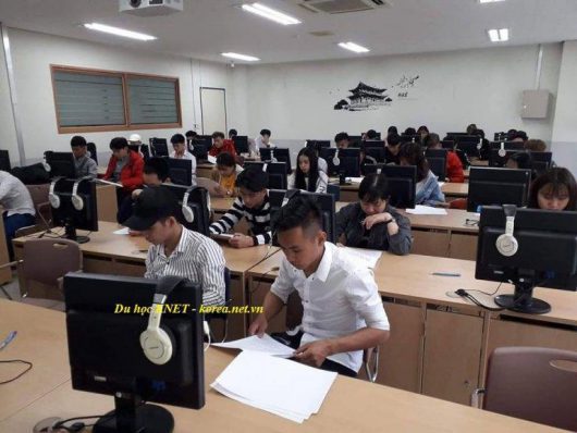 Lớp khóa tiếng Hàn tại trung tâm dạy tiếng Knet