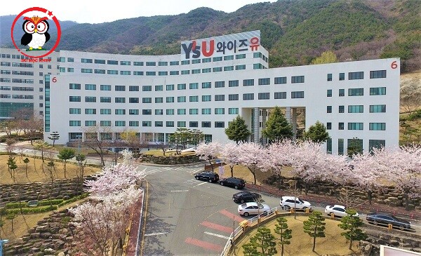 Học xá chính của đại học Youngsan