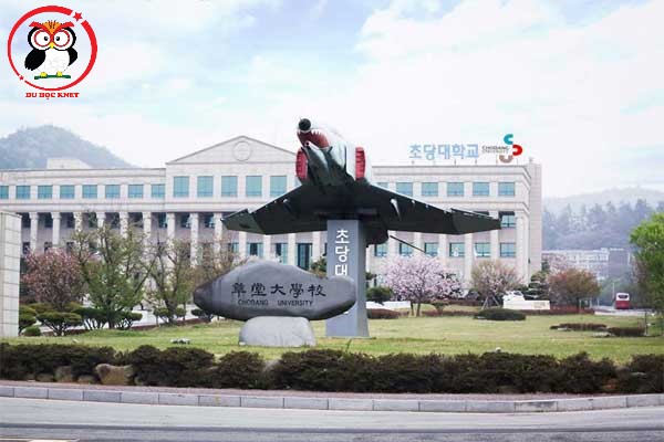 Máy bay: biểu tượng và là niềm tự hào của Chodang University